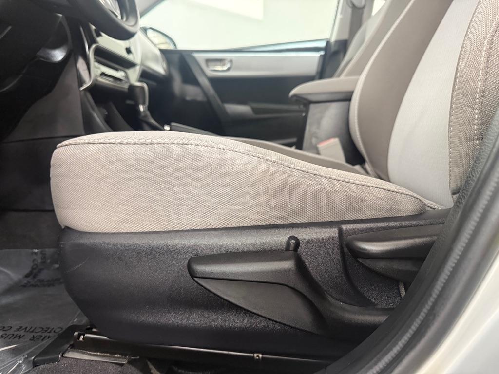 Toyota Corolla L CVT 2019