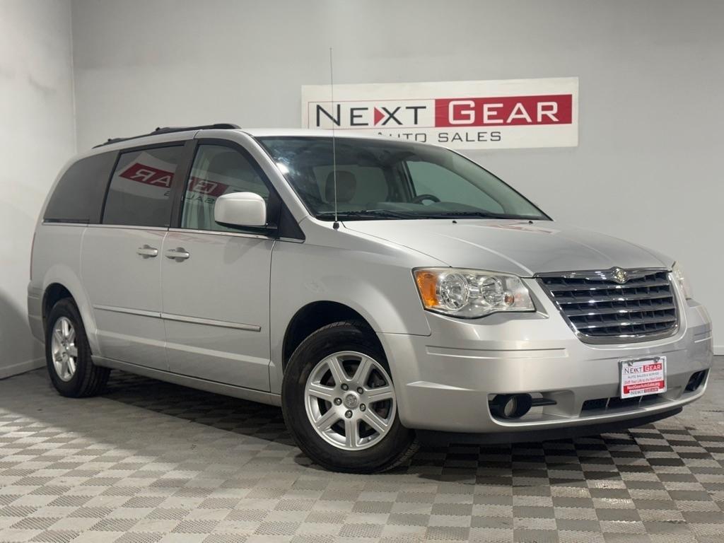2010 Chrysler Town & Country Touring