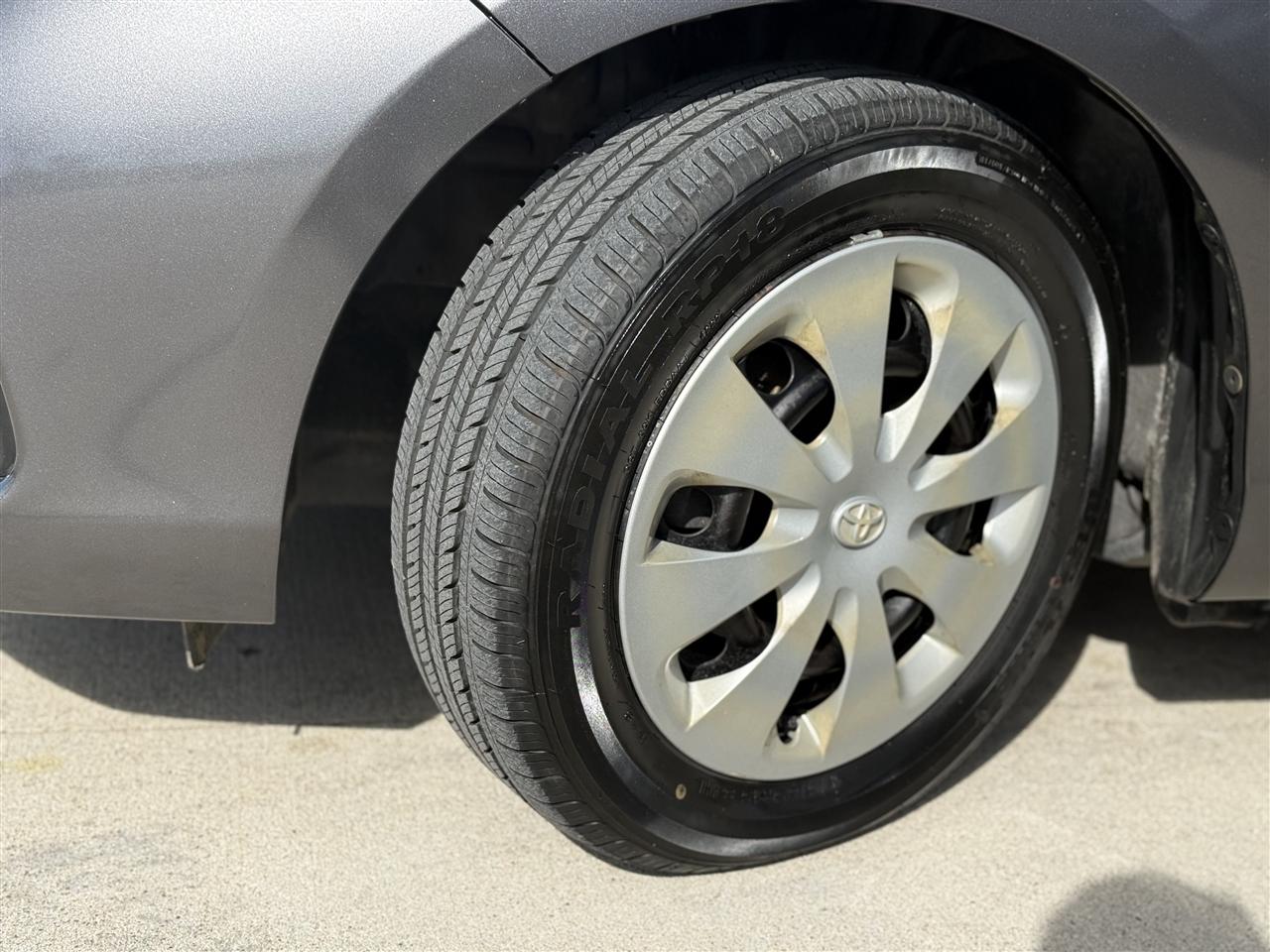 Toyota Prius c One 2012