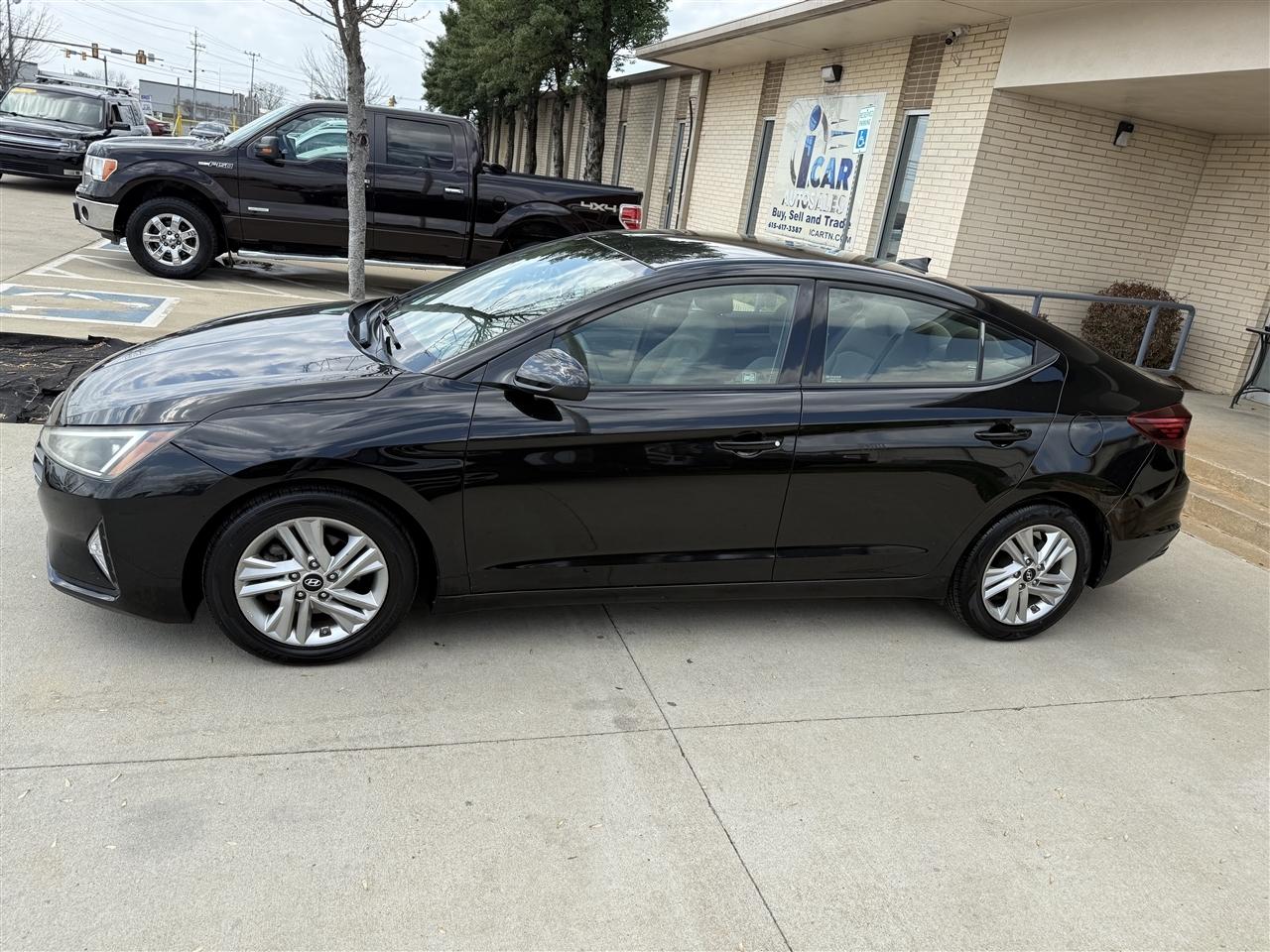 Hyundai Elantra Limited 2020