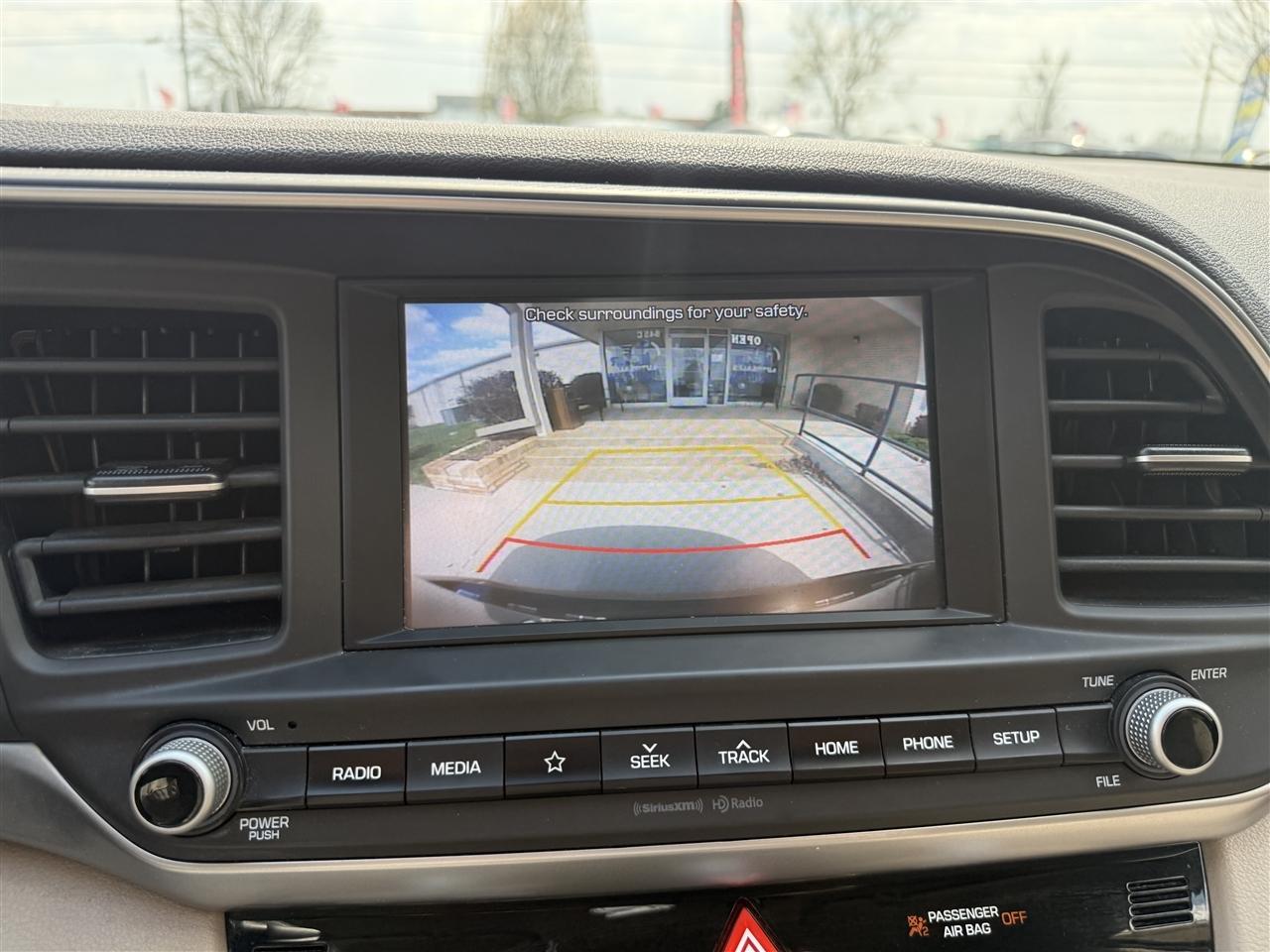 Hyundai Elantra Limited 2020