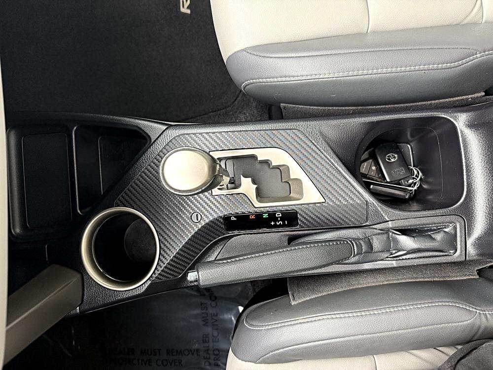 Toyota RAV4 Limited FWD 2015 Toyota RAV4 Limited FWD 2015