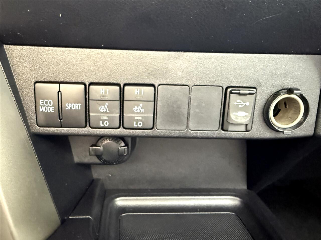 Toyota RAV4 Limited FWD 2015 Toyota RAV4 Limited FWD 2015