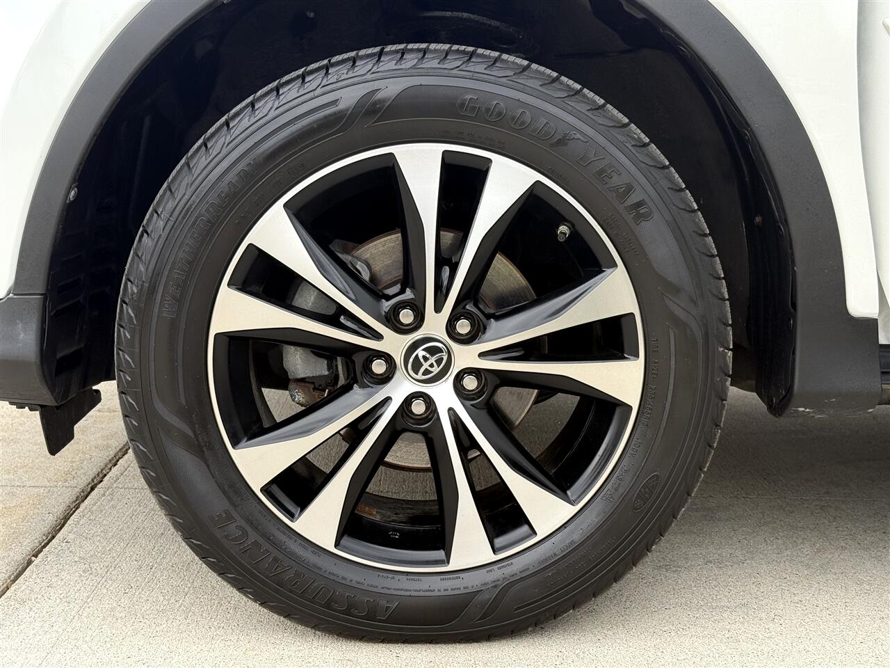 Toyota RAV4 Limited FWD 2015 Toyota RAV4 Limited FWD 2015