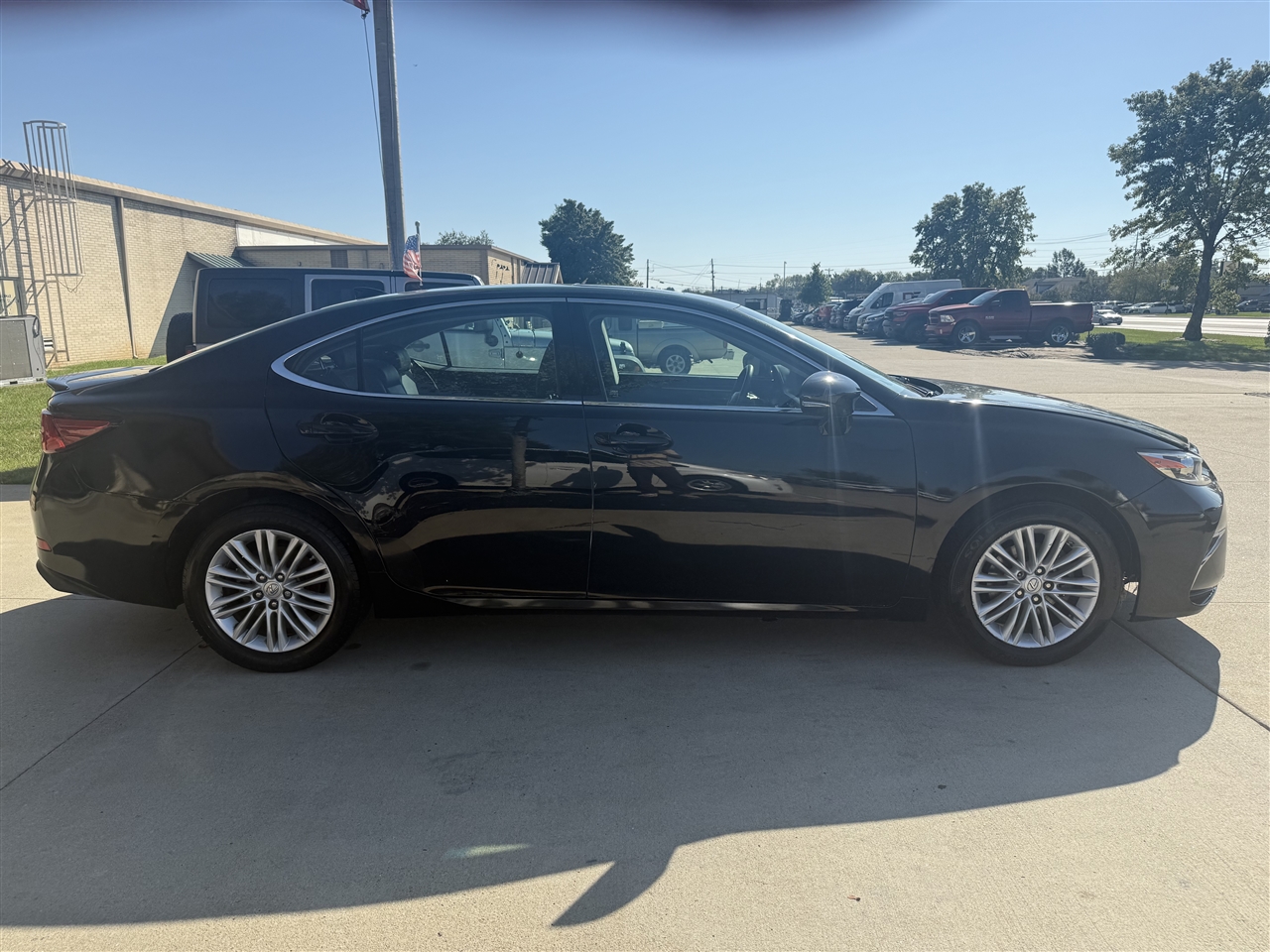 Lexus ES 350 Sedan 2016 Lexus ES 350 Sedan 2016