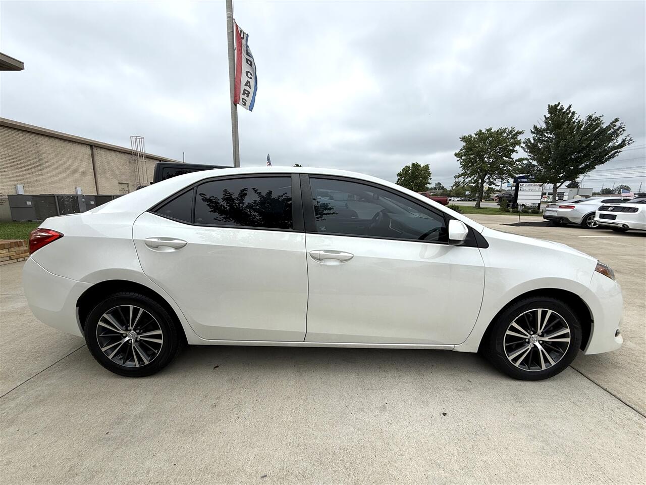 Toyota Corolla LE CVT 2017 Toyota Corolla LE CVT 2017