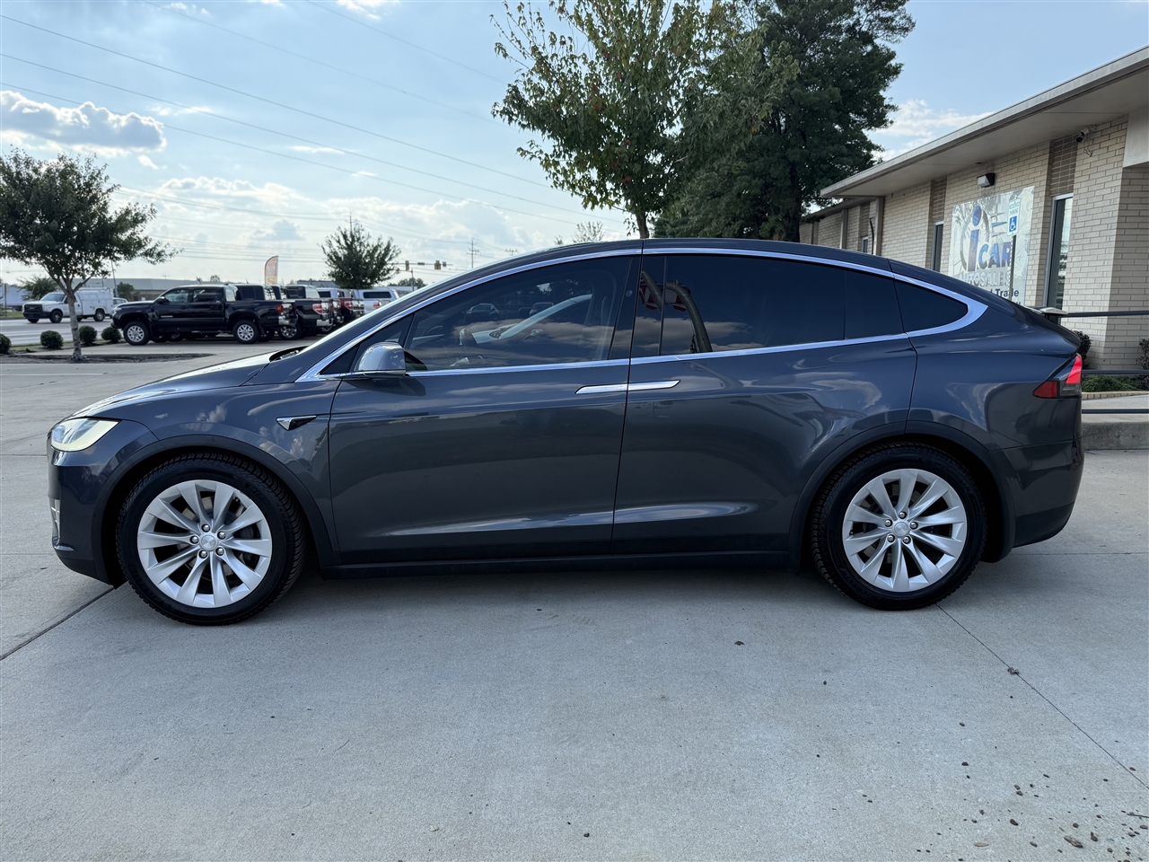 Tesla Model X 90D 2017 Tesla Model X 90D 2017