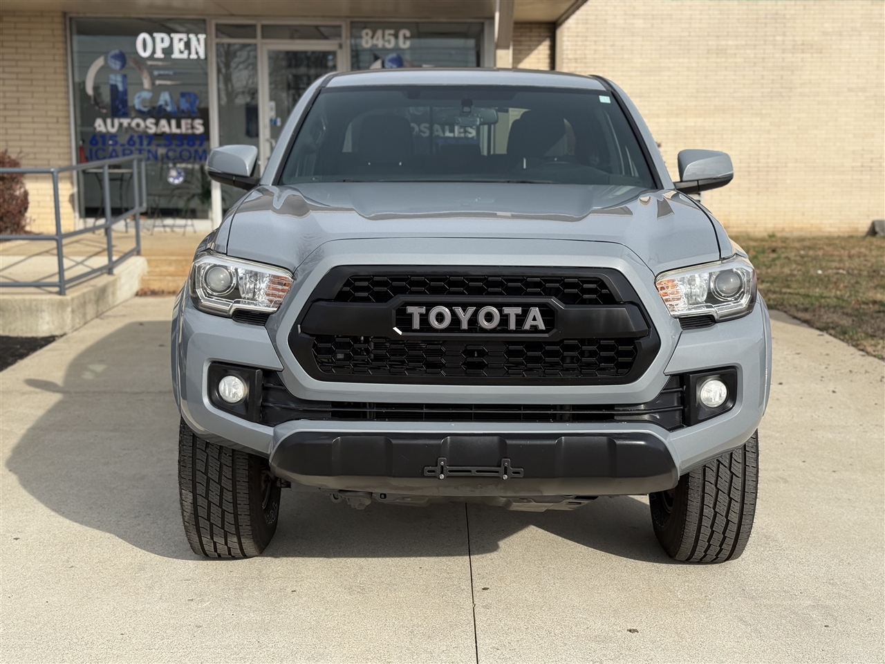 Toyota Tacoma SR5 Double Cab Long Bed V6 6AT 4WD 2017