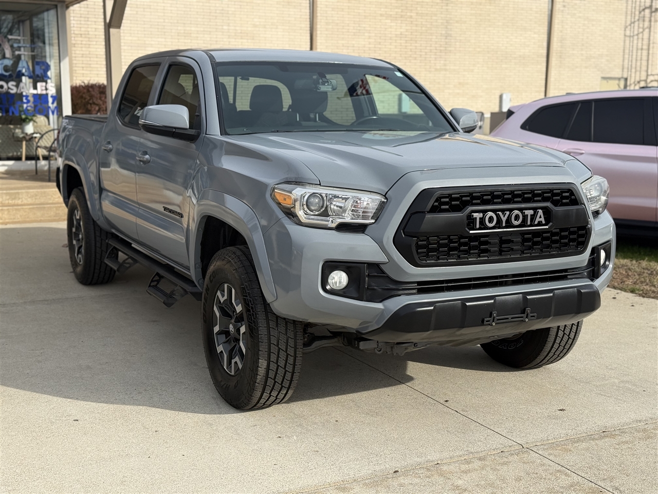 Toyota Tacoma SR5 Double Cab Long Bed V6 6AT 4WD 2017