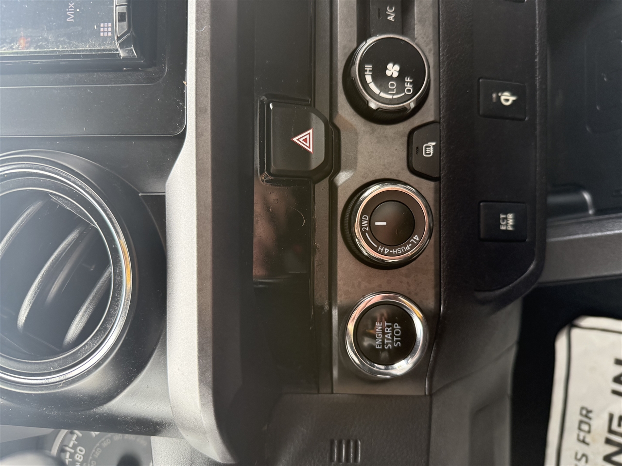 Toyota Tacoma SR5 Double Cab Long Bed V6 6AT 4WD 2017