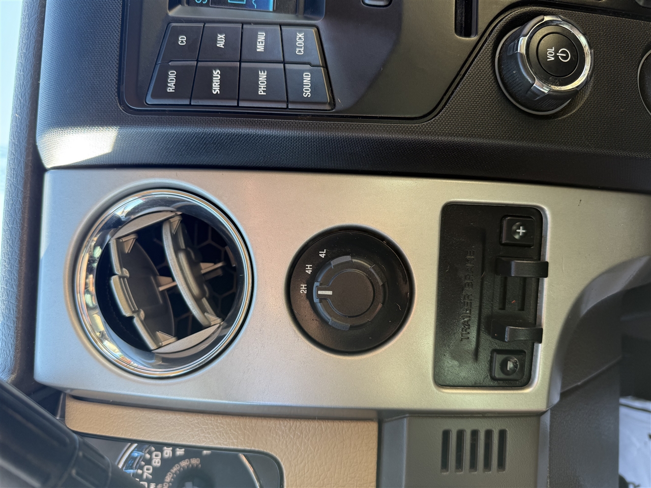 Ford F-150 XLT SuperCab 8-ft. Bed 4WD 2014