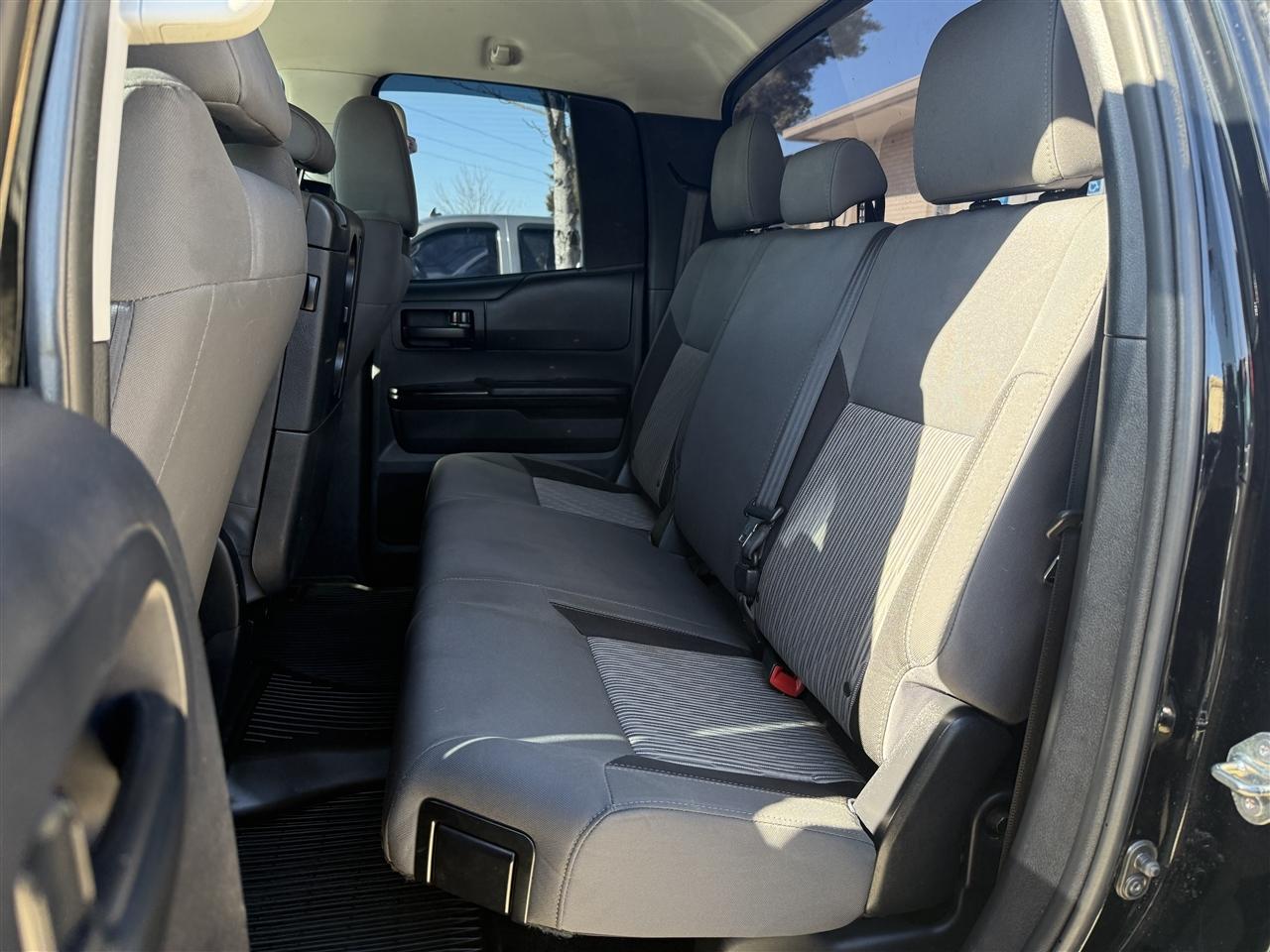 Toyota Tundra SR5 4.6L V8 Double Cab 4WD 2016