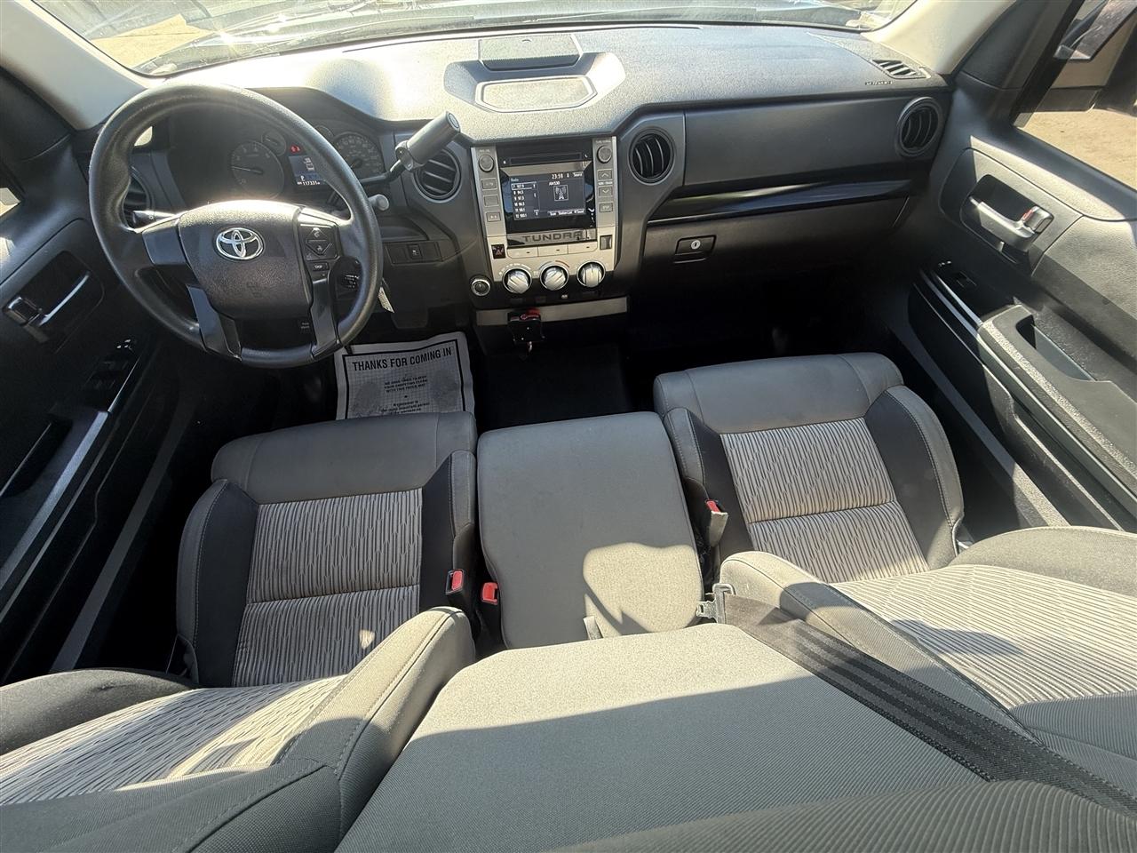 Toyota Tundra SR5 4.6L V8 Double Cab 4WD 2016