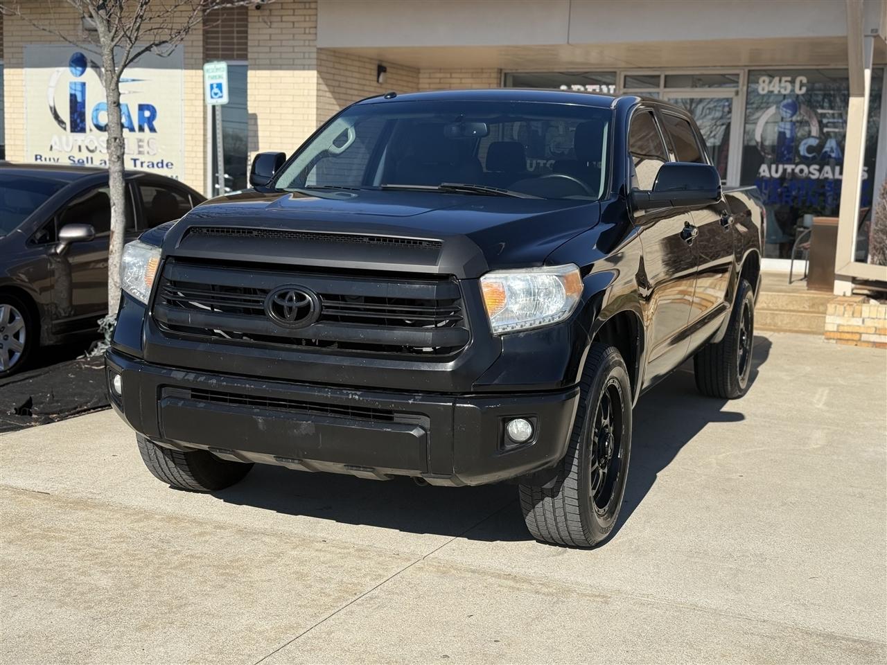 2016 Toyota Tundra SR5 4.6L V8 CrewMax 2WD