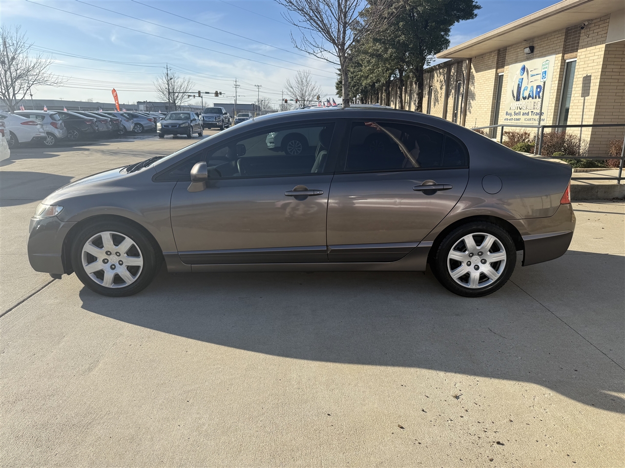 Honda Civic LX Sedan 5-Speed AT 2009