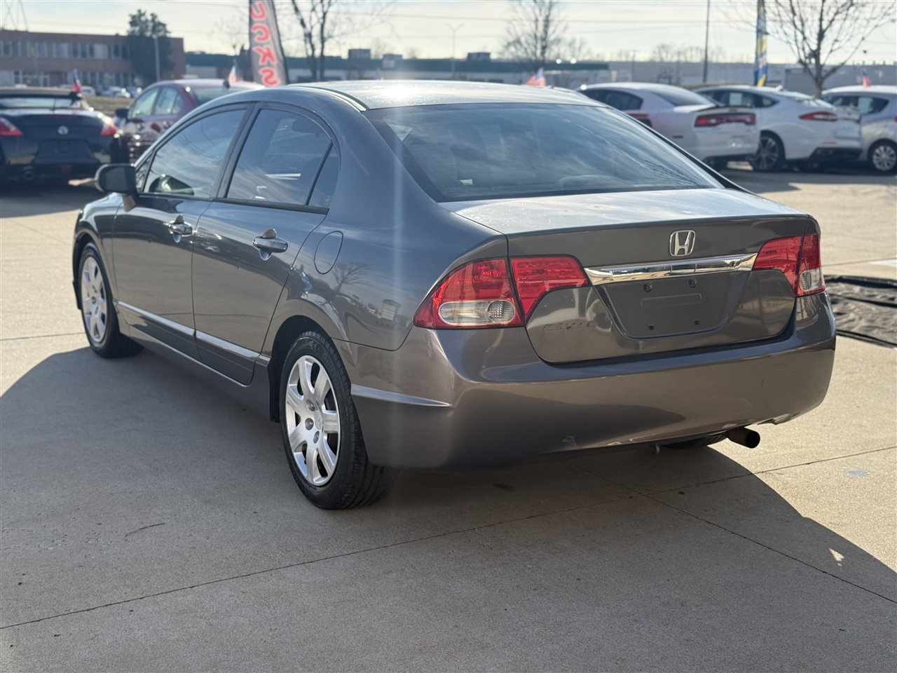 Honda Civic LX Sedan 5-Speed AT 2009