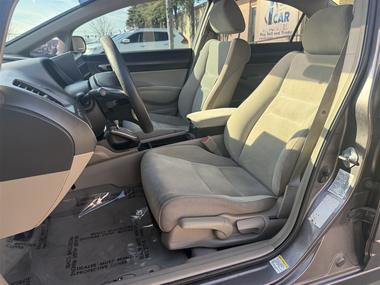 Honda Civic LX Sedan 5-Speed AT 2009