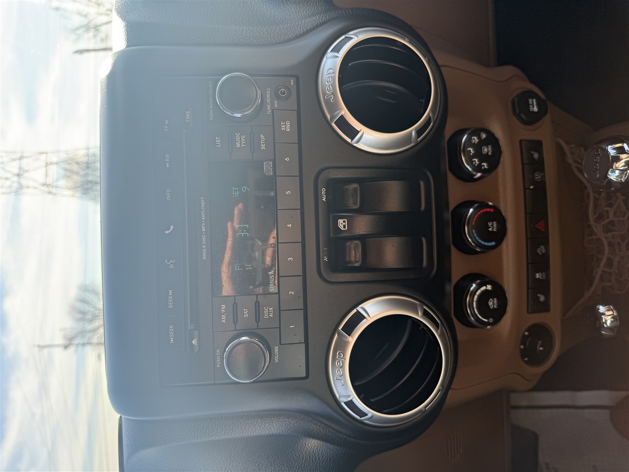 Jeep Wrangler Sahara 4WD 2017