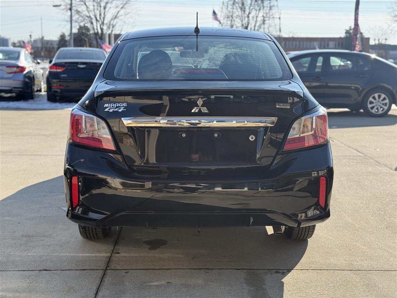 Mitsubishi Mirage G4 ES 6M 2024