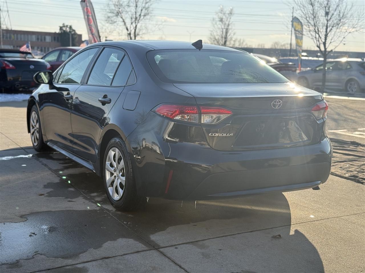 Toyota Corolla LE 2022