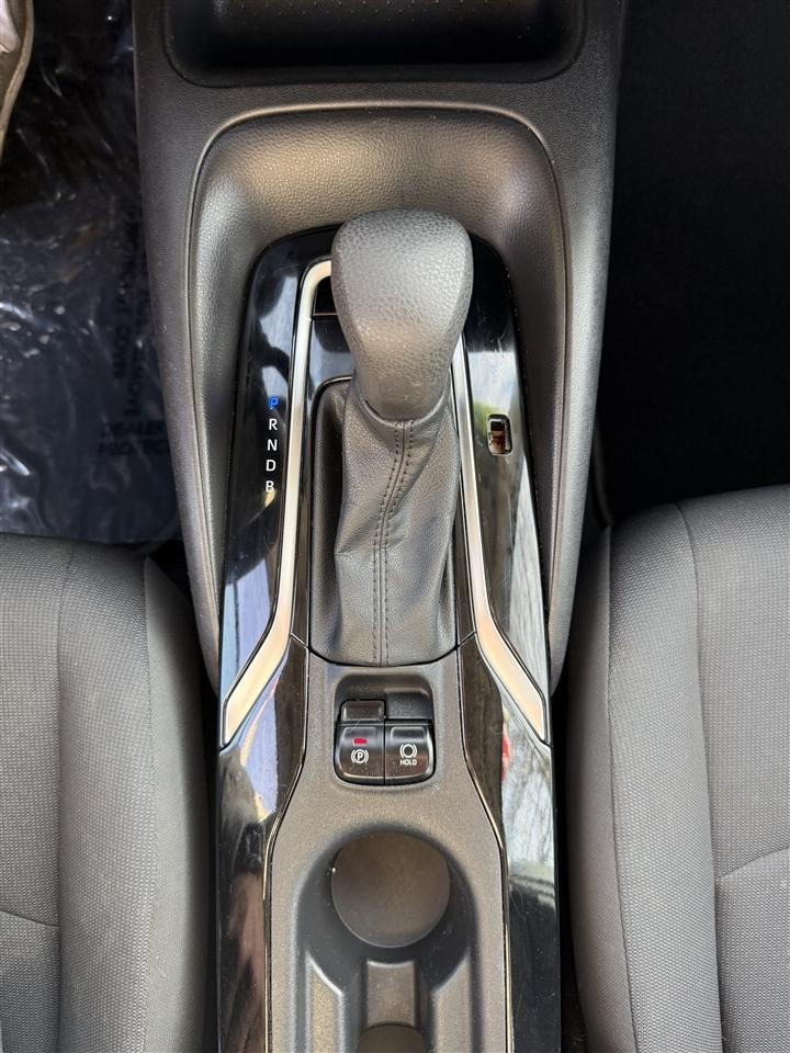 Toyota Corolla LE 2021