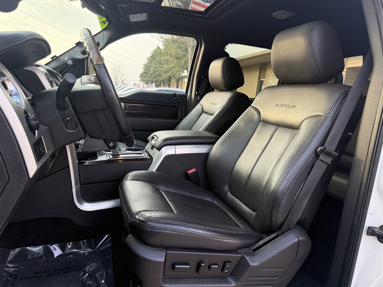 Ford F-150 Platinum SuperCrew 5.5-ft. Bed 4WD 2013