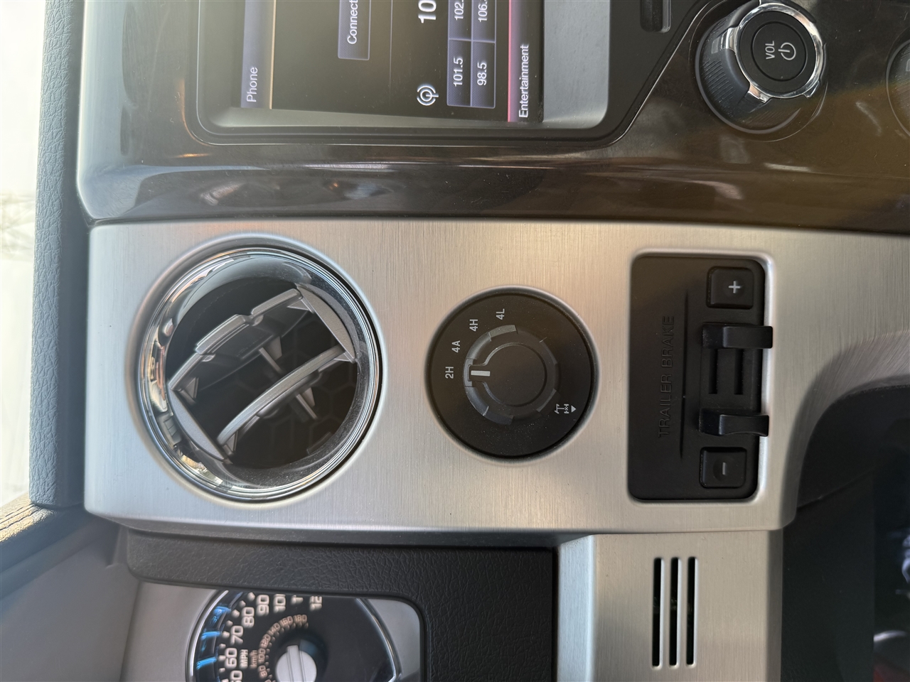 Ford F-150 Platinum SuperCrew 5.5-ft. Bed 4WD 2013