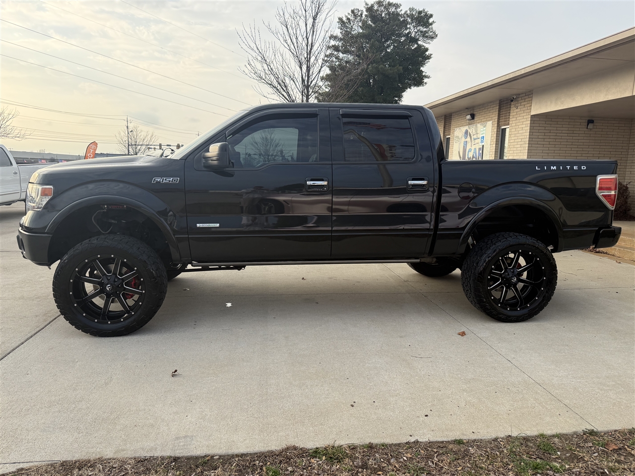 Ford F-150 XL SuperCrew 5.5-ft. Bed 4WD 2014