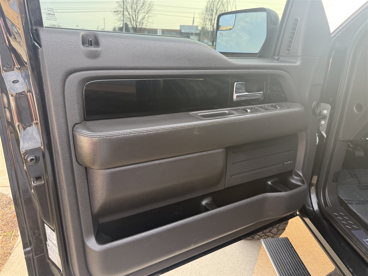 Ford F-150 XL SuperCrew 5.5-ft. Bed 4WD 2014