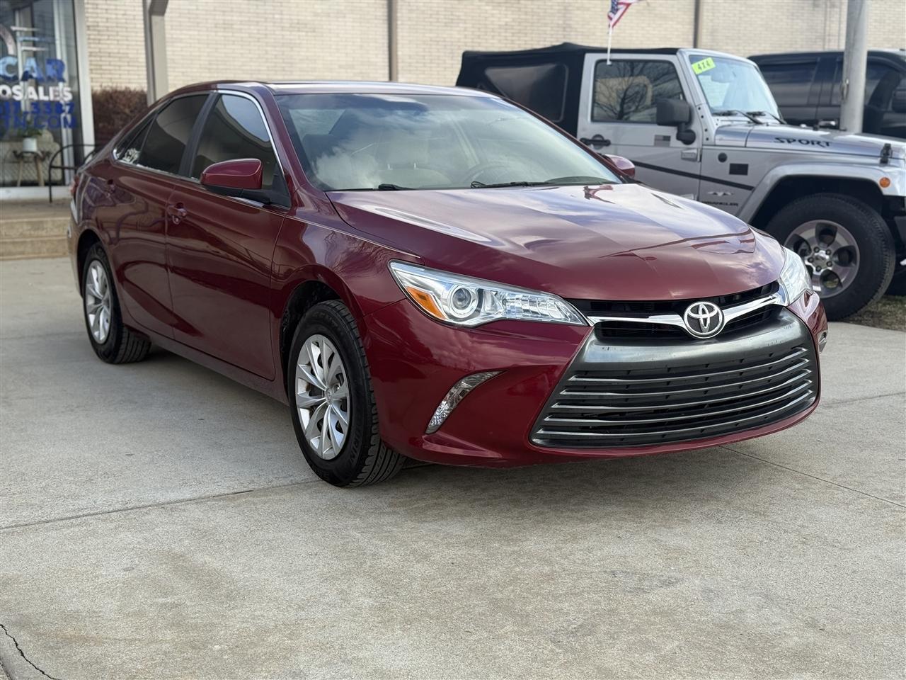 Toyota Camry LE 2017
