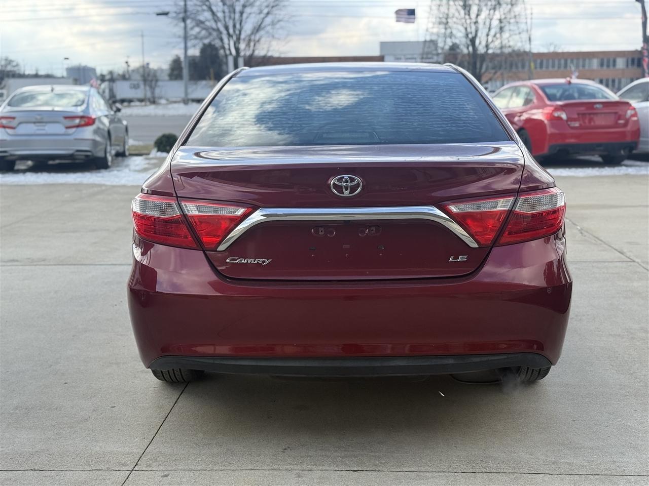 Toyota Camry LE 2017