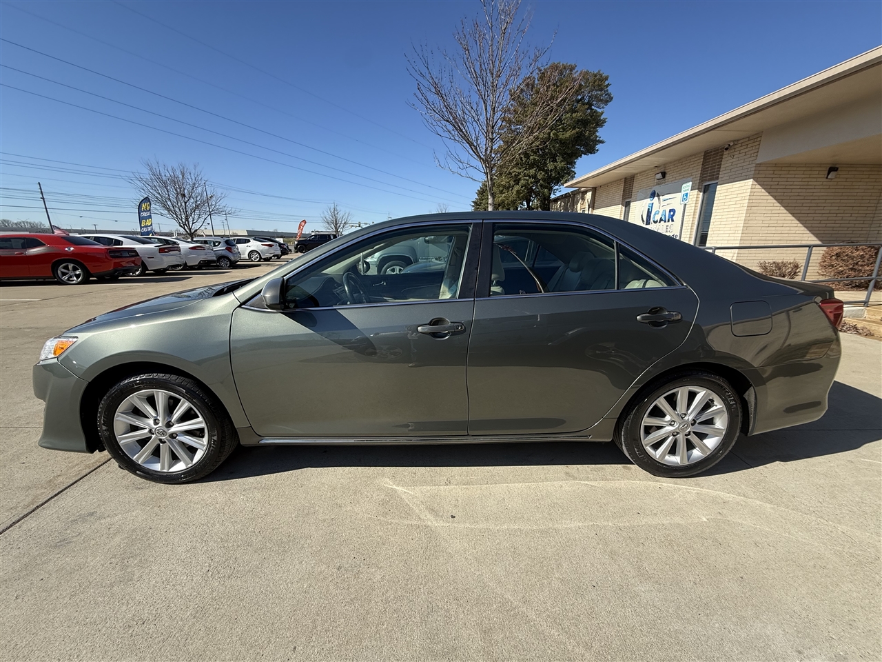 Toyota Camry XLE V6 2013