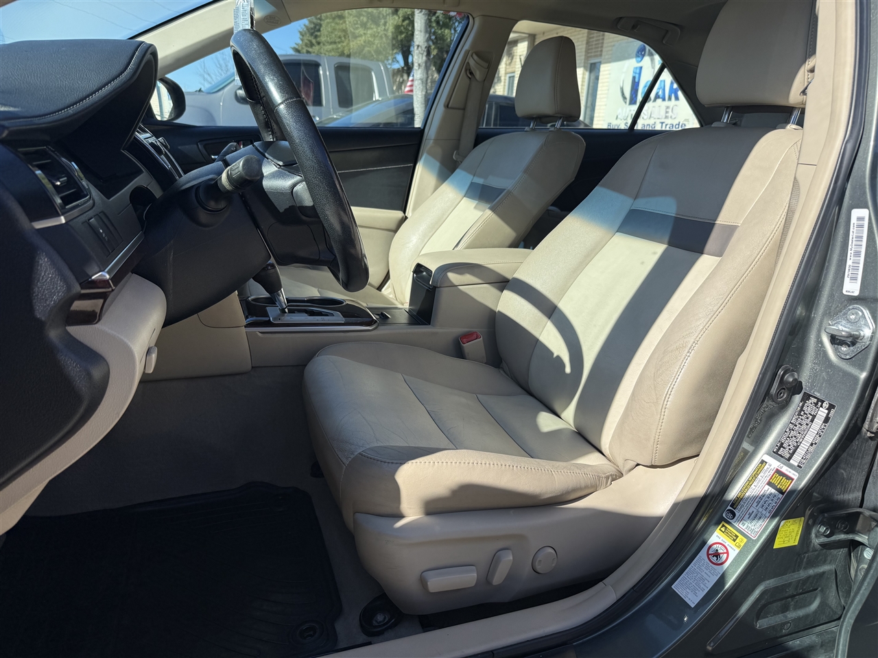 Toyota Camry XLE V6 2013