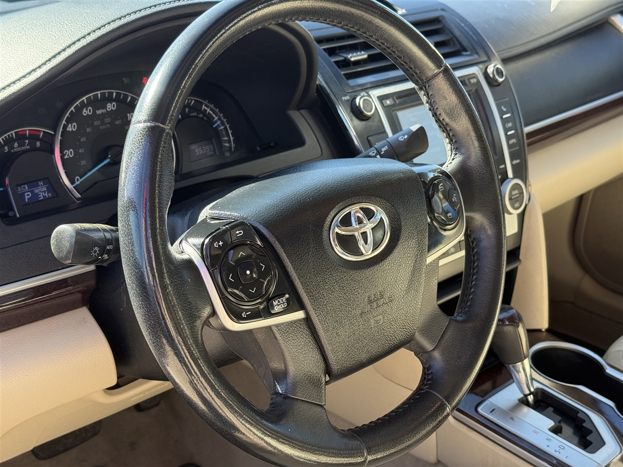 Toyota Camry XLE V6 2013