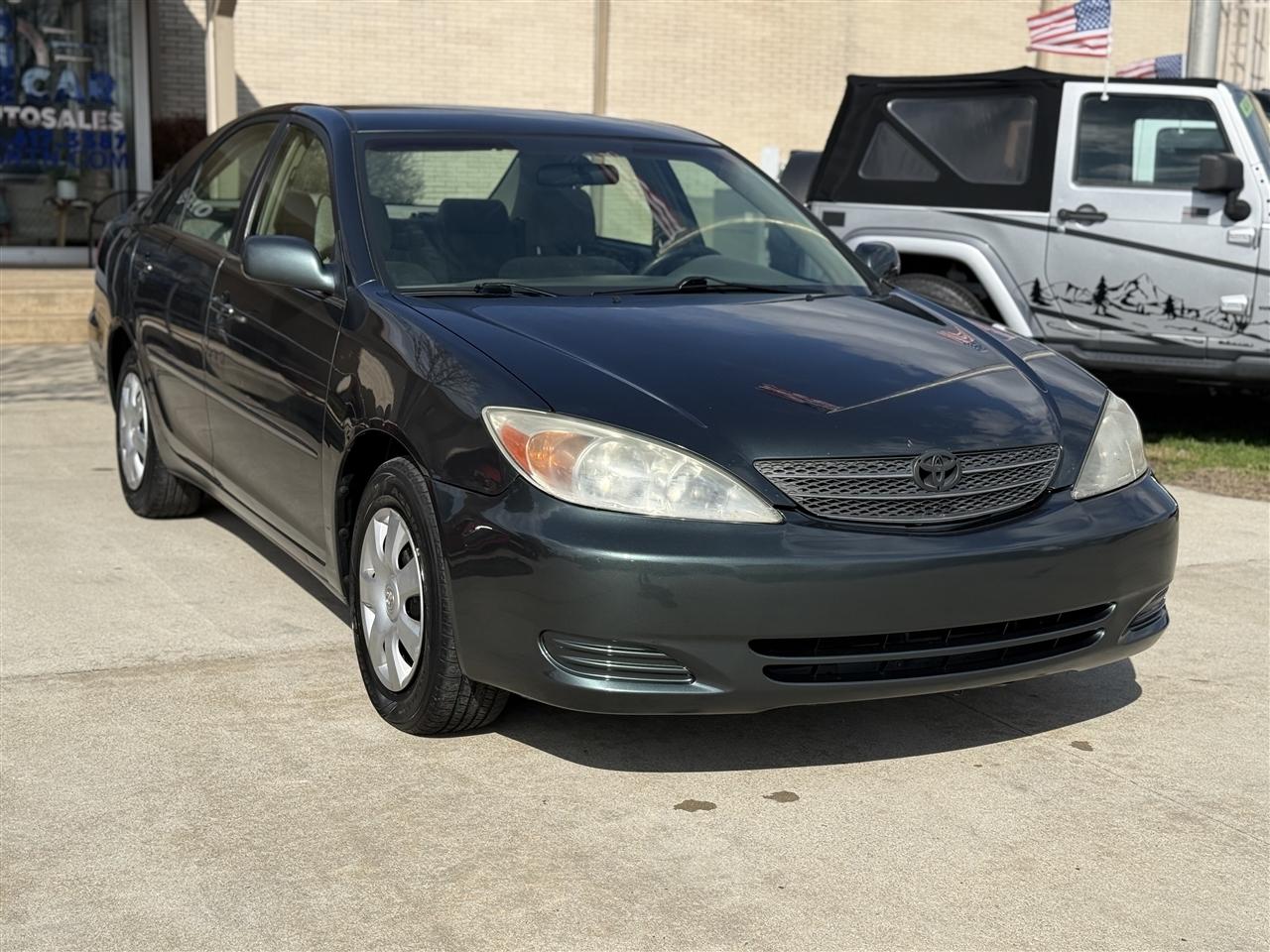 Toyota Camry LE 2003