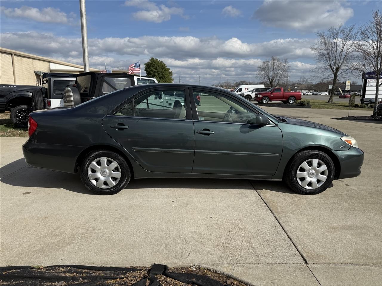 Toyota Camry LE 2003