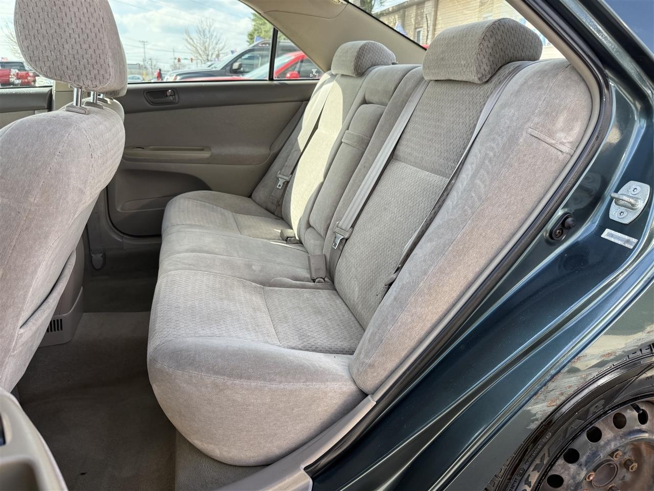 Toyota Camry LE 2003