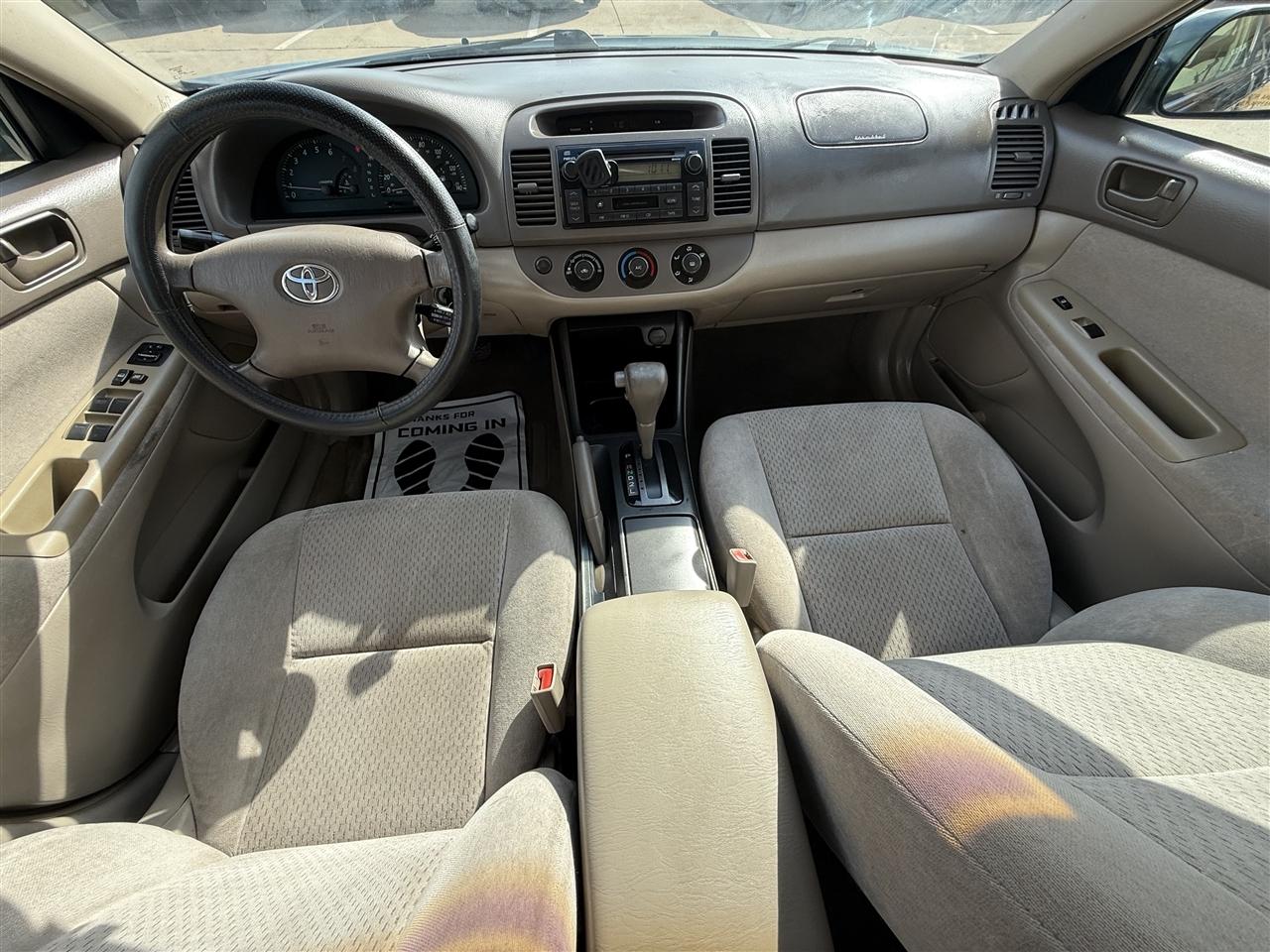 Toyota Camry LE 2003