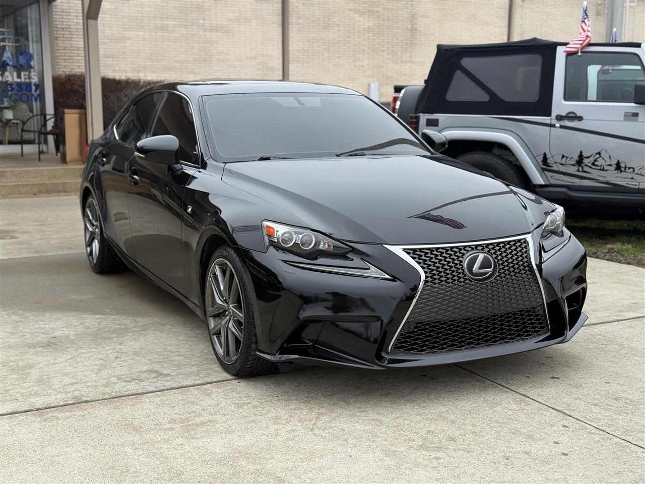 Lexus IS 200t 2016