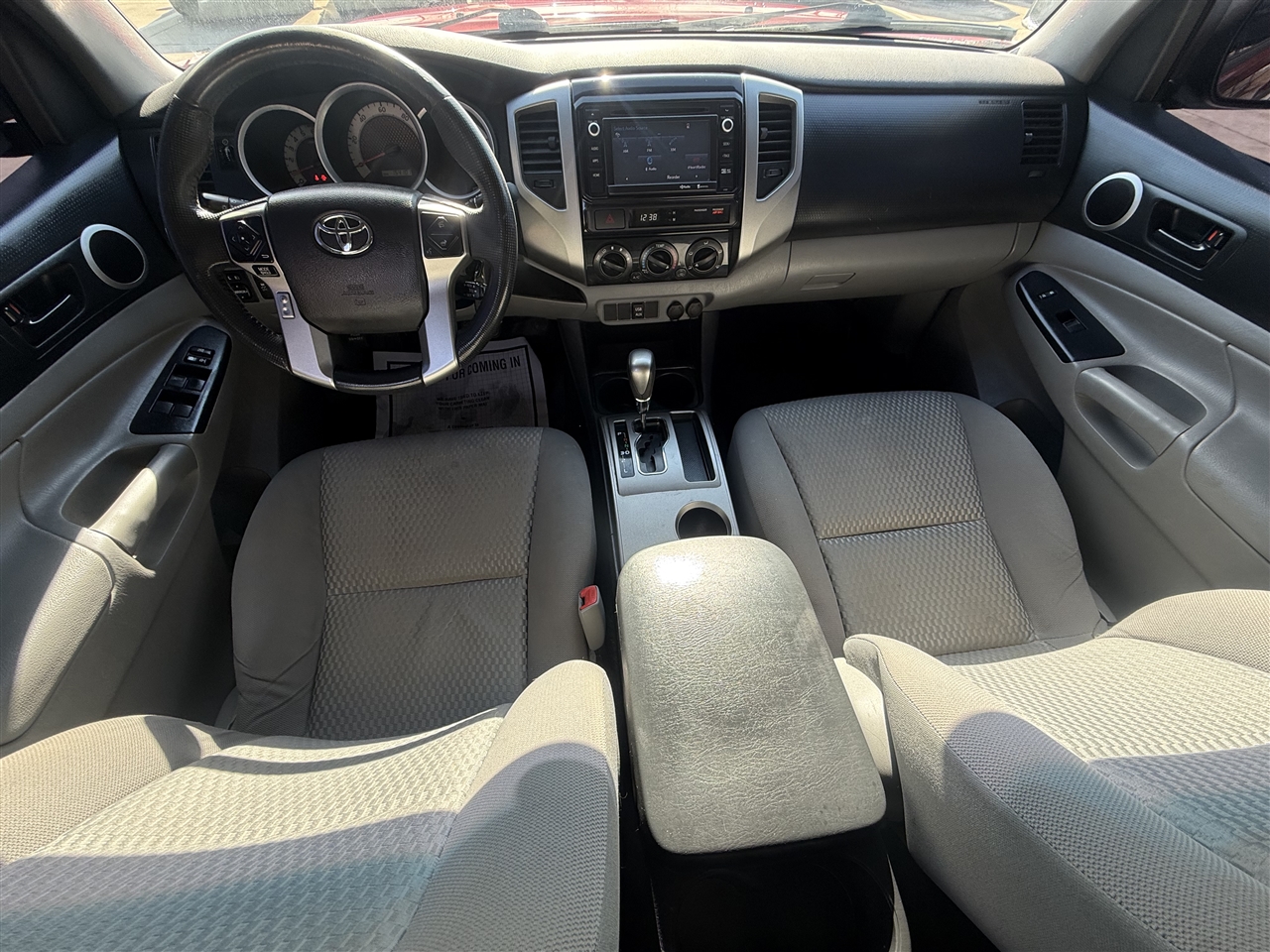 Toyota Tacoma PreRunner Double Cab I4 4AT 2WD 2014