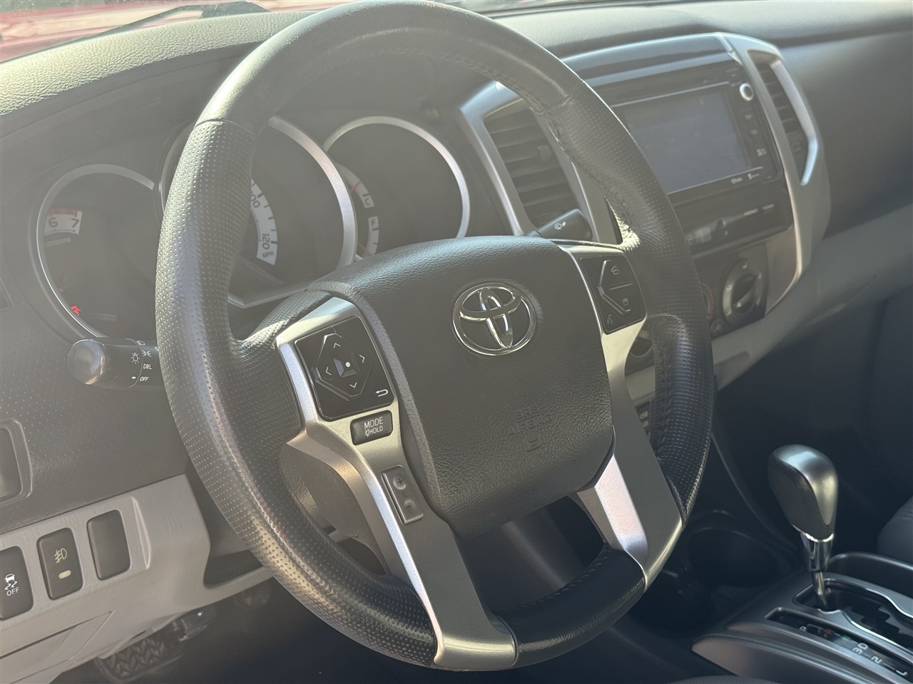 Toyota Tacoma PreRunner Double Cab I4 4AT 2WD 2014