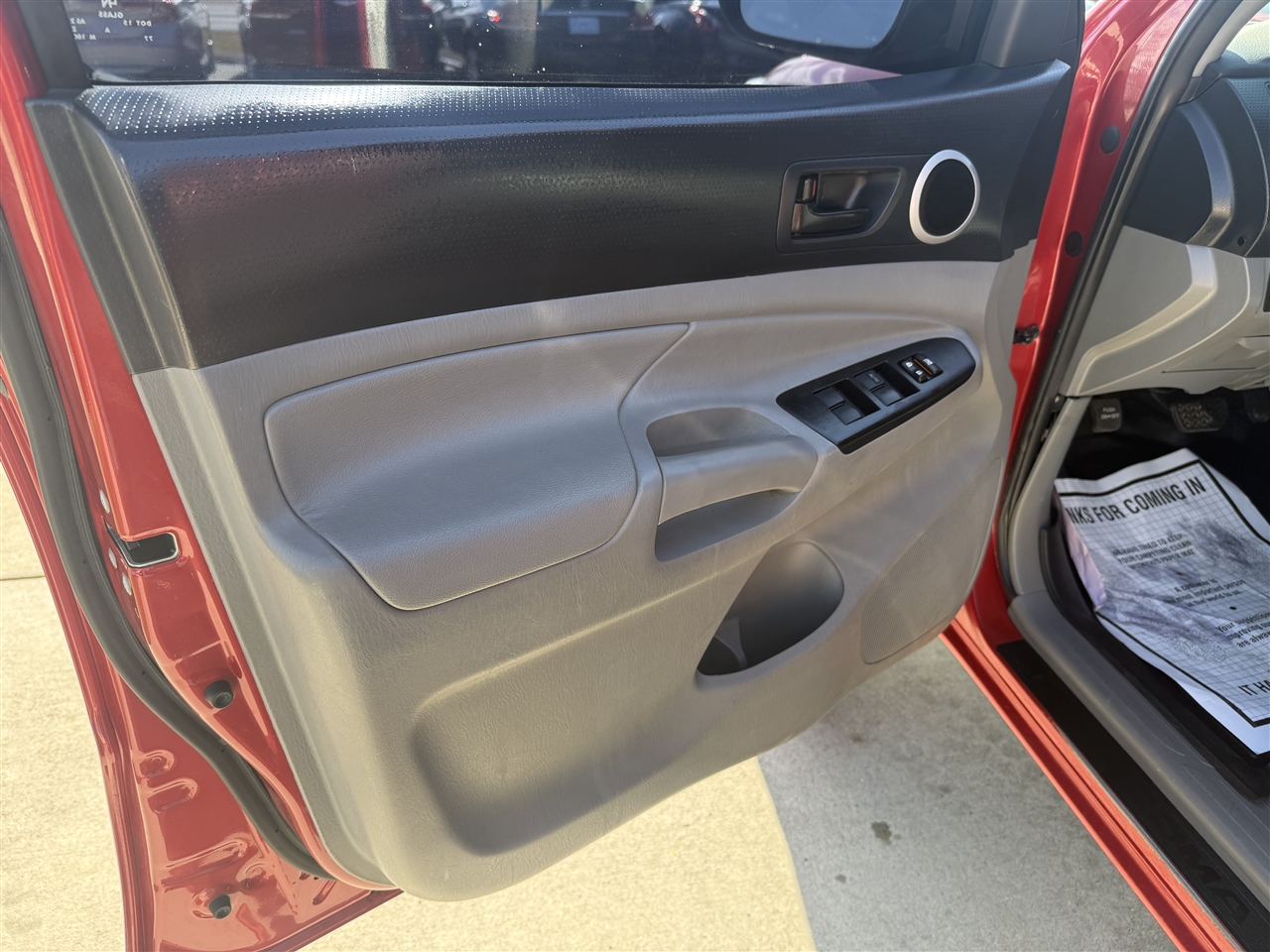 Toyota Tacoma PreRunner Double Cab I4 4AT 2WD 2014