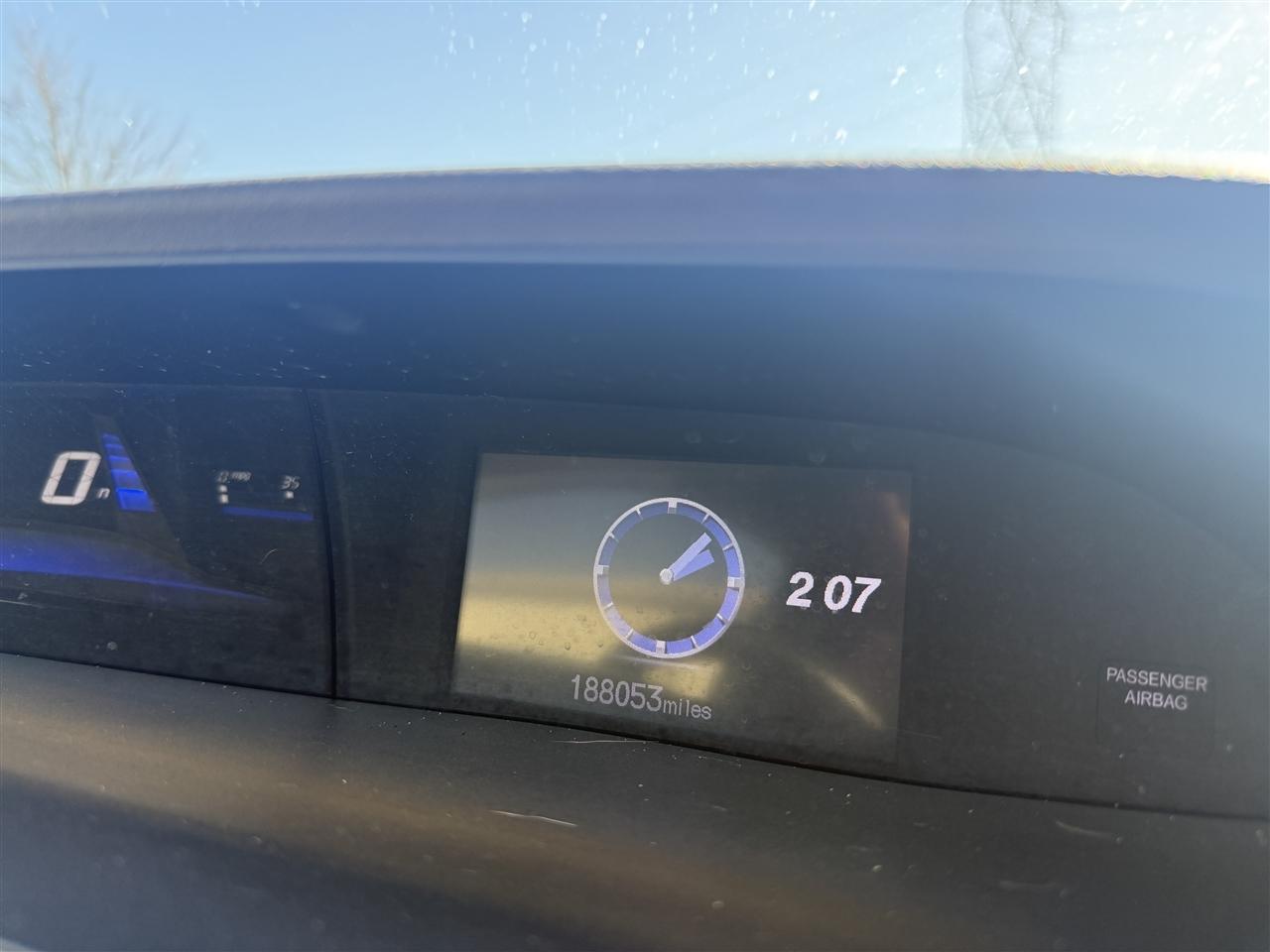 Honda Civic LX Sedan 5-Speed AT 2012