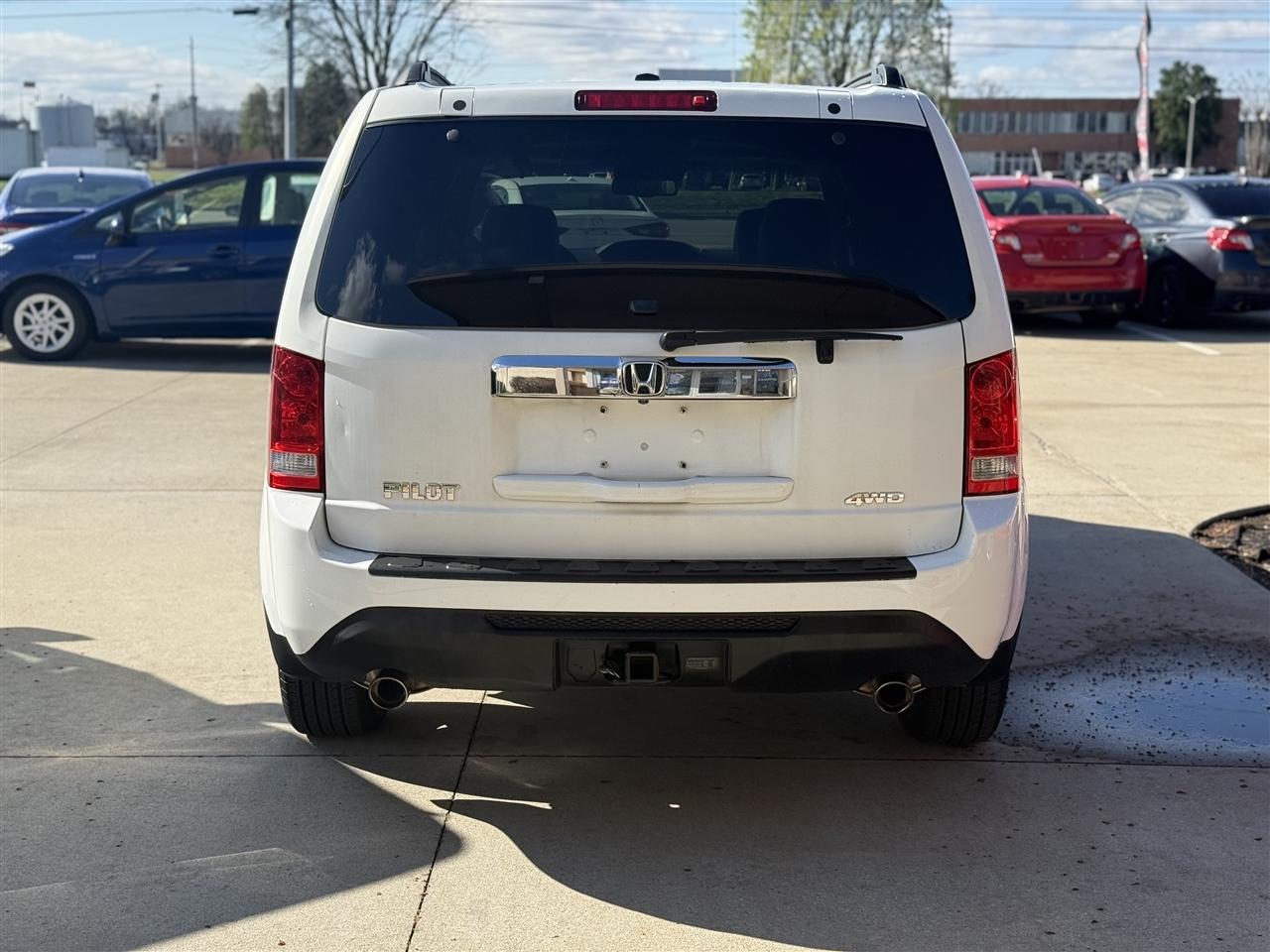 Honda Pilot EX-L 4WD 5-Spd AT with DVD 2012