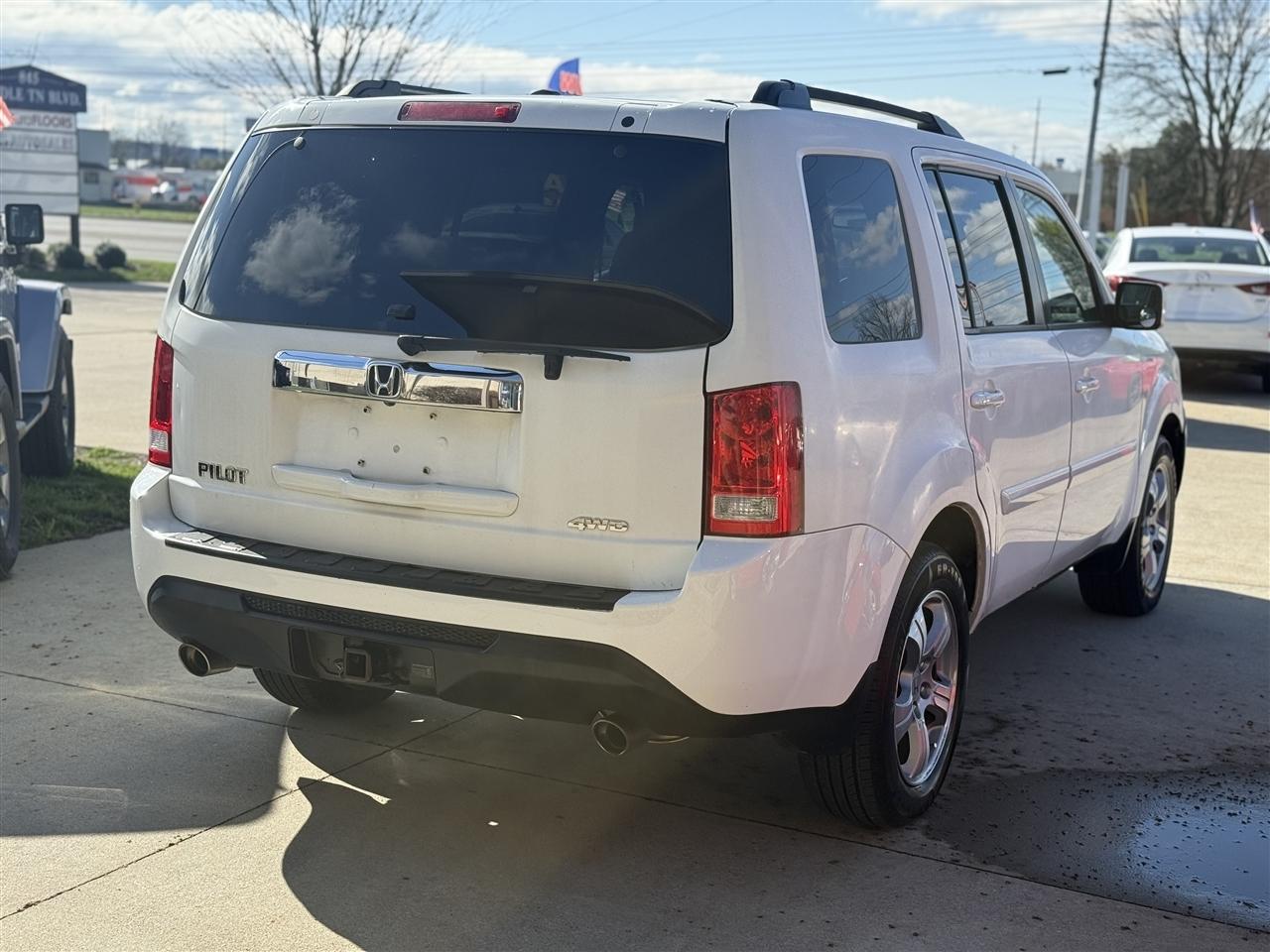 Honda Pilot EX-L 4WD 5-Spd AT with DVD 2012