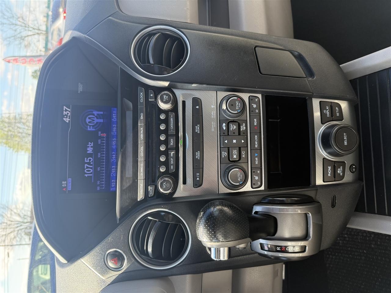 Honda Pilot EX-L 4WD 5-Spd AT with DVD 2012