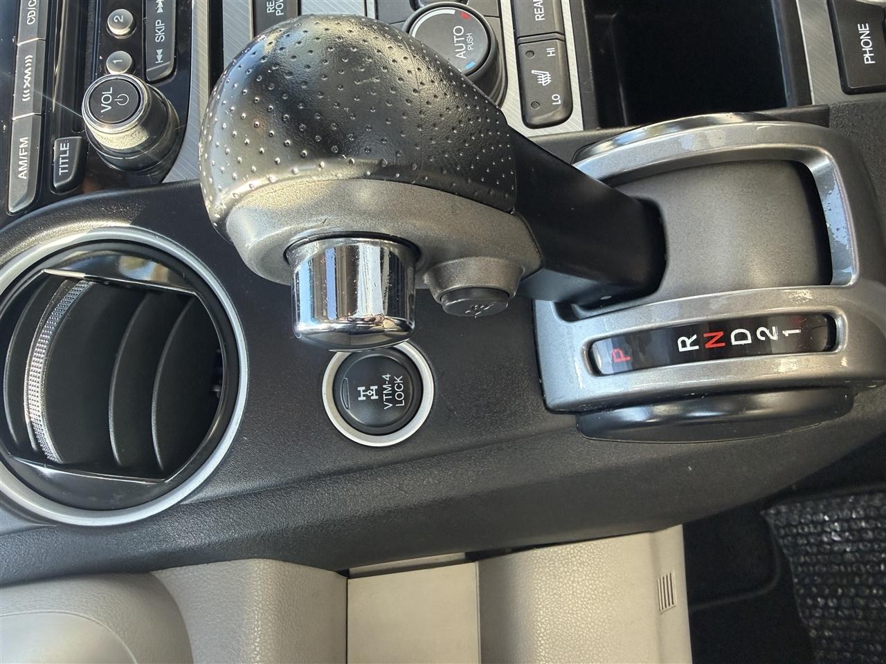 Honda Pilot EX-L 4WD 5-Spd AT with DVD 2012