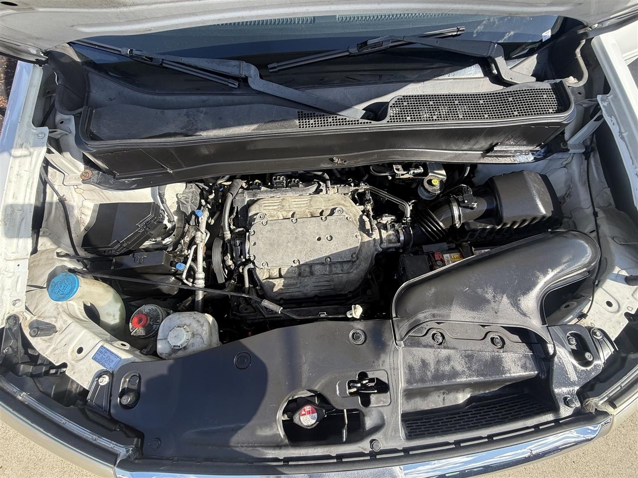 Honda Pilot EX-L 4WD 5-Spd AT with DVD 2012