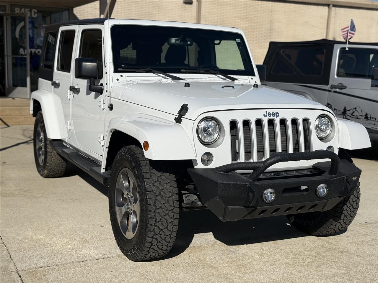 Jeep Wrangler Unlimited Sahara 4WD 2017