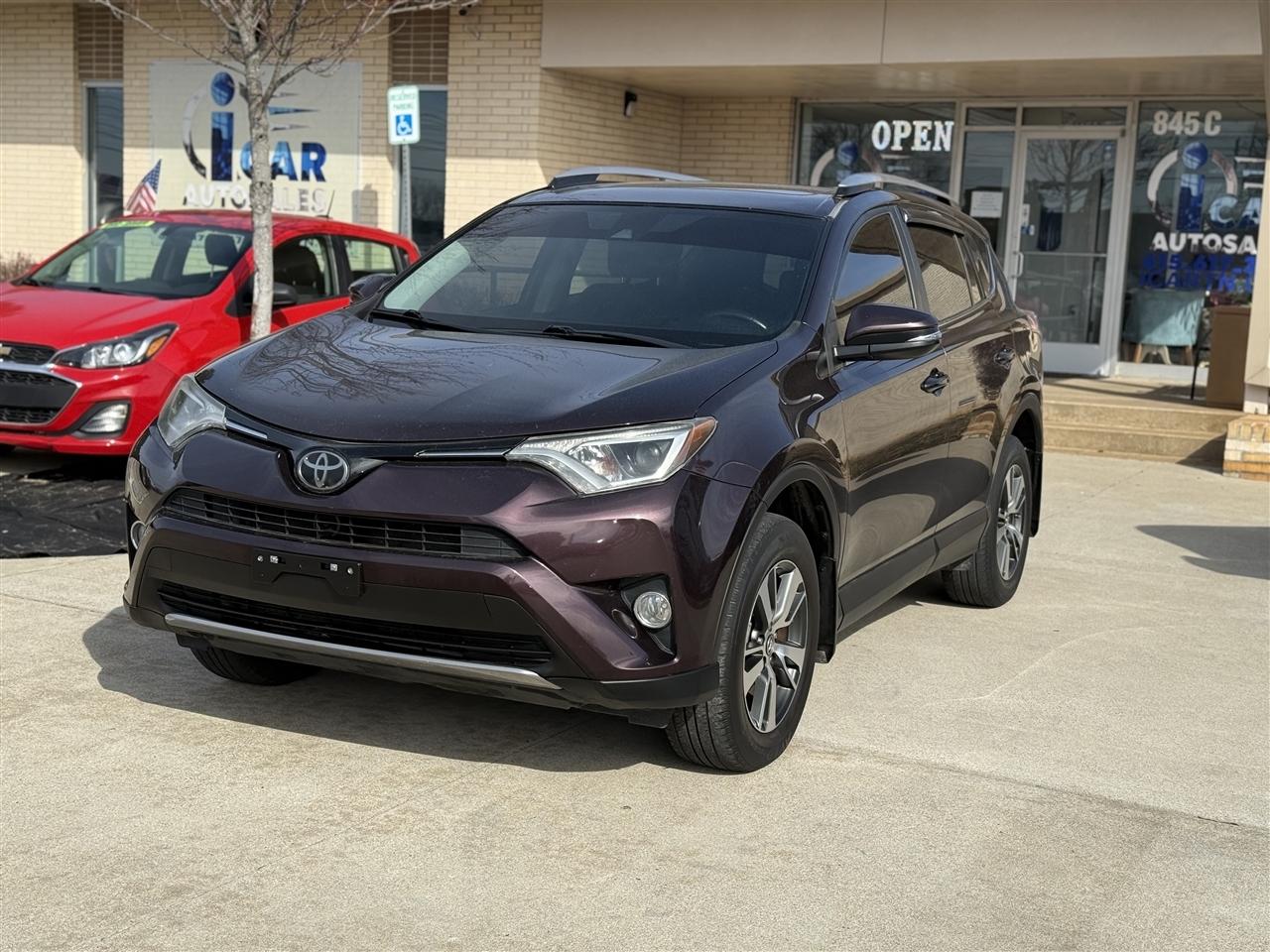 2017 Toyota RAV4 XLE FWD